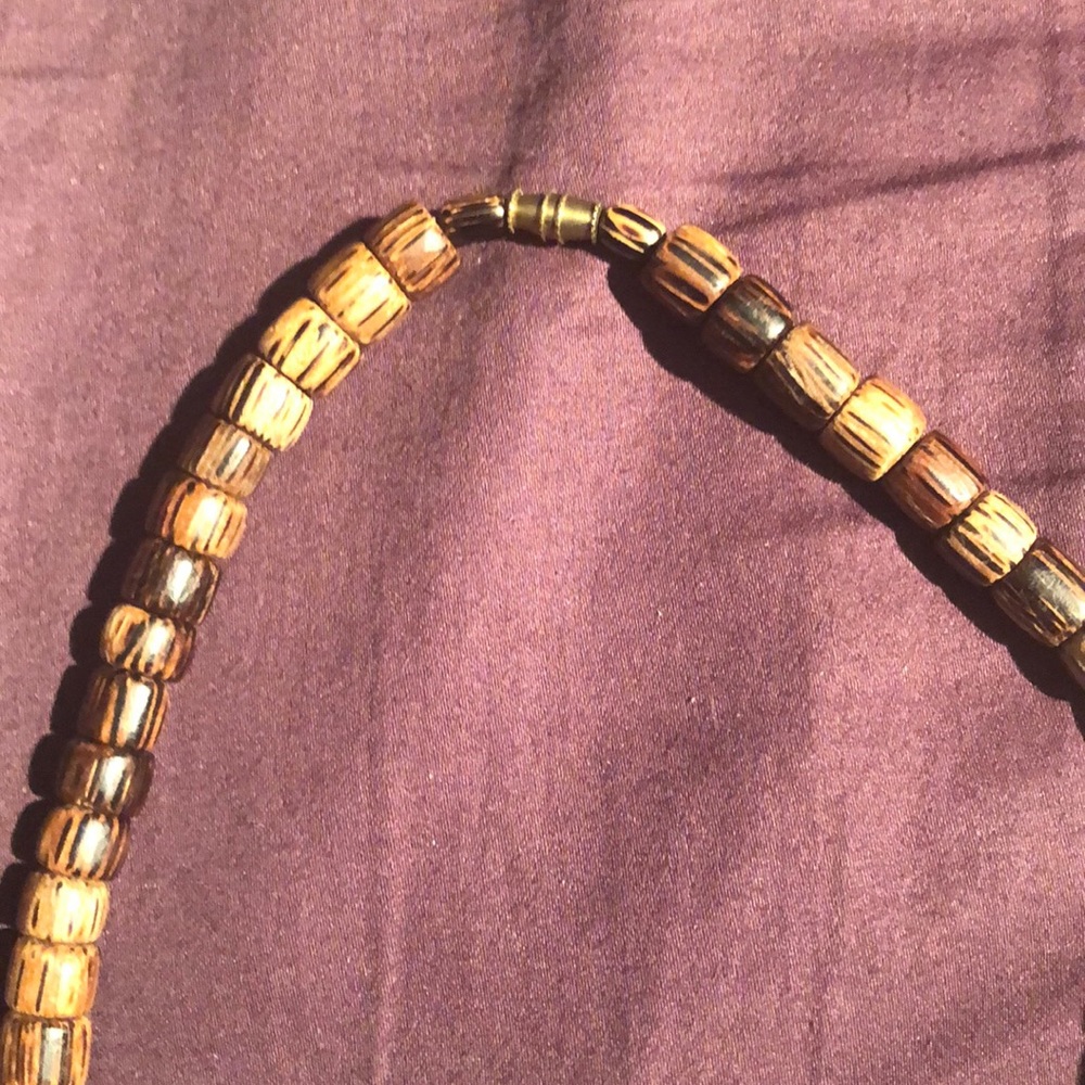 Necklace - Picture 4 of 4